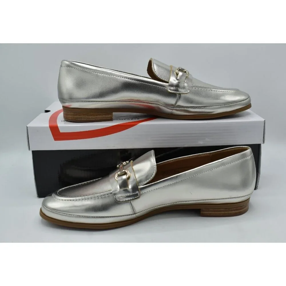 Blondo Women 9 Benita Platinum Metallic Leather Waterproof Slip On Loafers Shoes